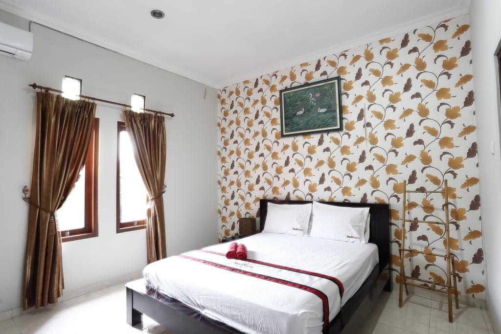 Reddoorz @ Jalan Damai Hotel Ngaglik Exterior foto