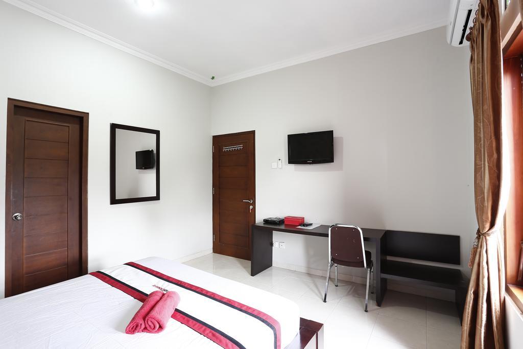 Reddoorz @ Jalan Damai Hotel Ngaglik Exterior foto